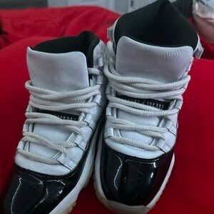 Jordan Athletic Shoes Black and White